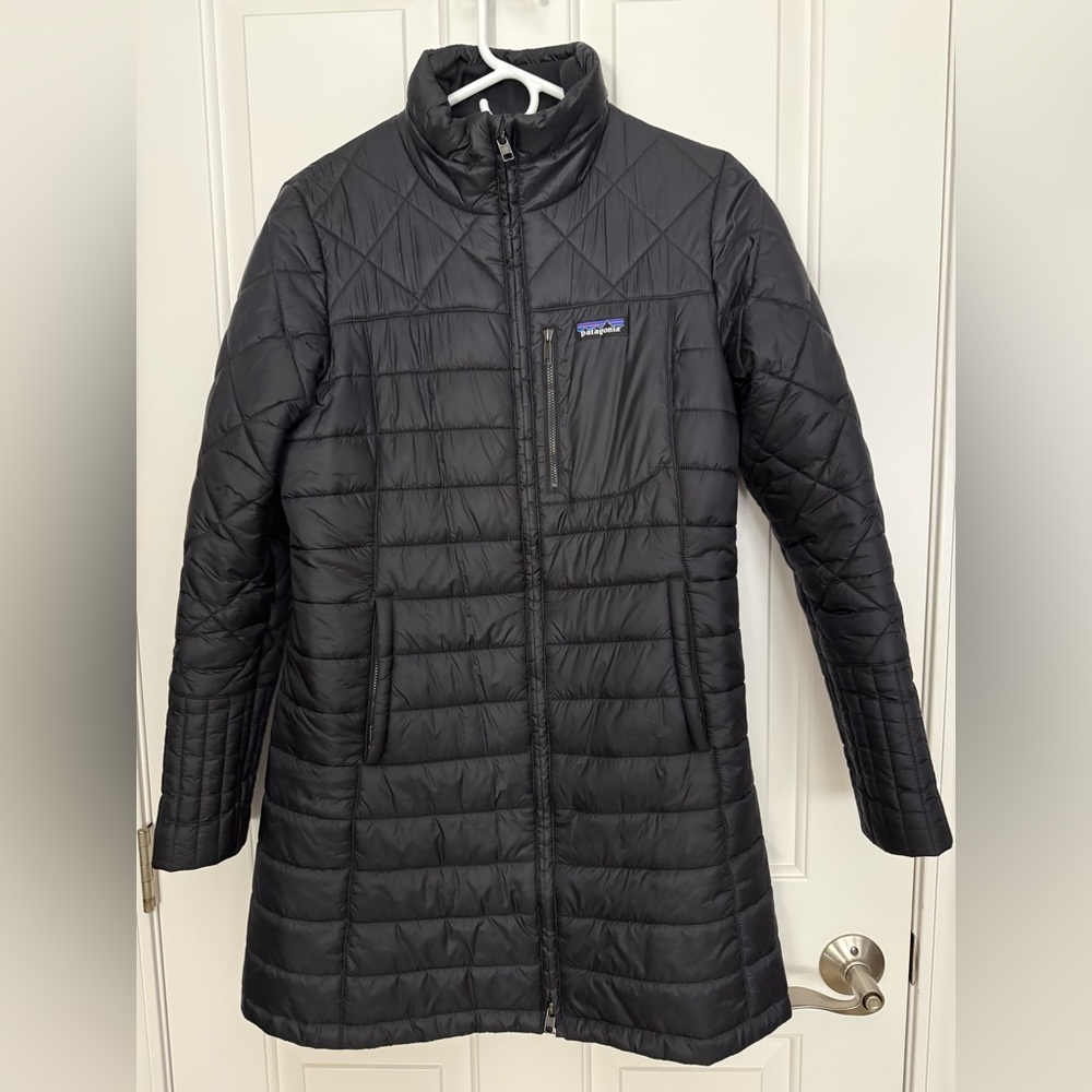 Patagonia Women's Black Parka